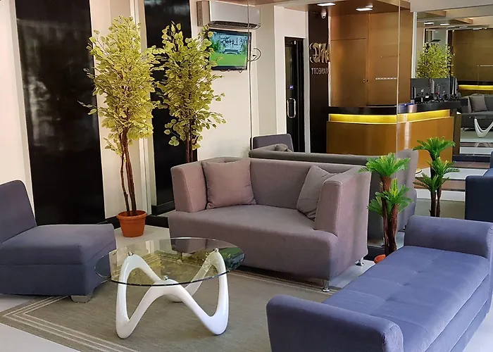 Maine Residences Hotel