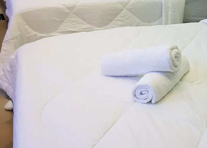 Maine Residences Hotel