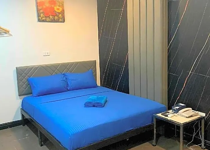 Maine Residences 2*