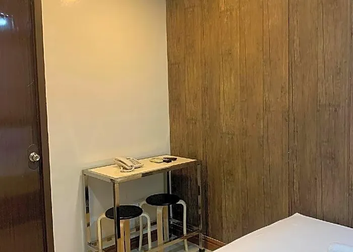 Maine Residences Manilla