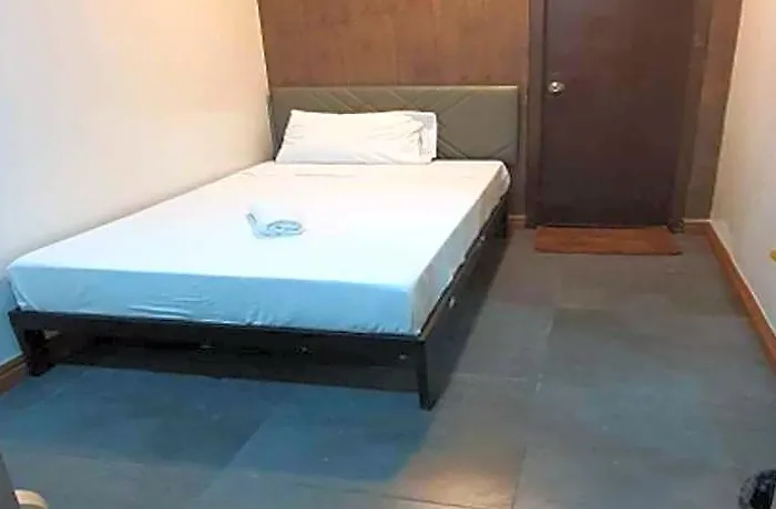 Maine Residences 2* Manilla
